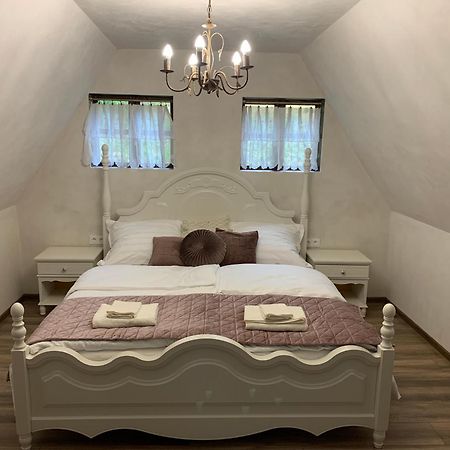 Apartman Vila Rosenberg Banská Štiavnica Eksteriør billede